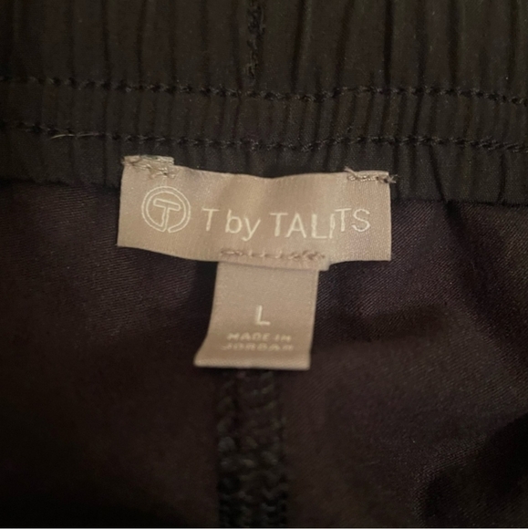 Talbots Black and White Athleisure Skort size Large - Picture 4 of 5